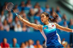 B体育体育链接-体育竞技场上，女球员展现专业素养