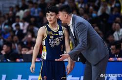 B体育体育链接-上海男篮横扫对手，取得三连胜的简单介绍