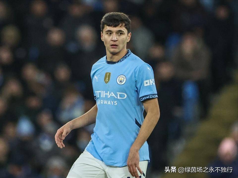 曼城中场大将受伤，或将缺席接下来多场比赛的简单介绍