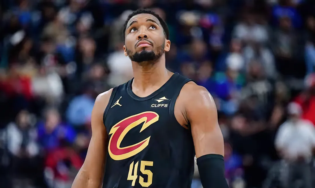 爵士在西部崭露头角,米切尔一统芝加哥 爵士在西部崭露头角,米切尔一统芝加哥