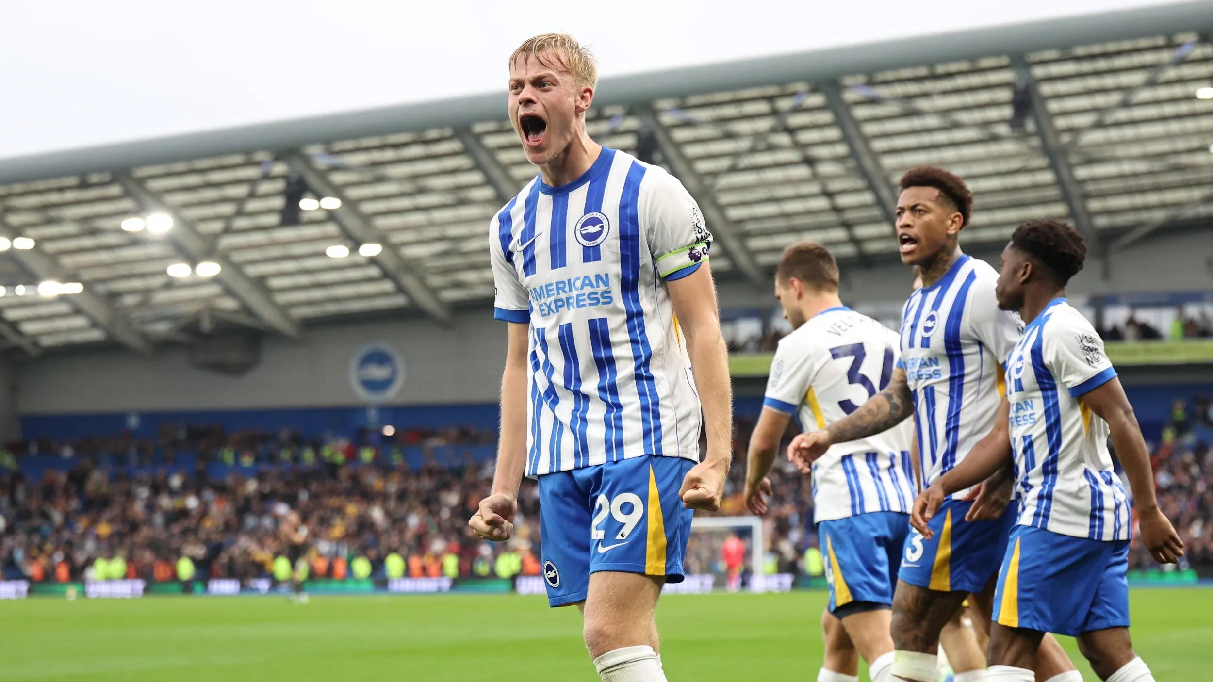 关于布莱克本击败对手,成功升级英超主力队伍!的信息 关于布莱克本击败对手,成功升级英超主力队伍!的信息