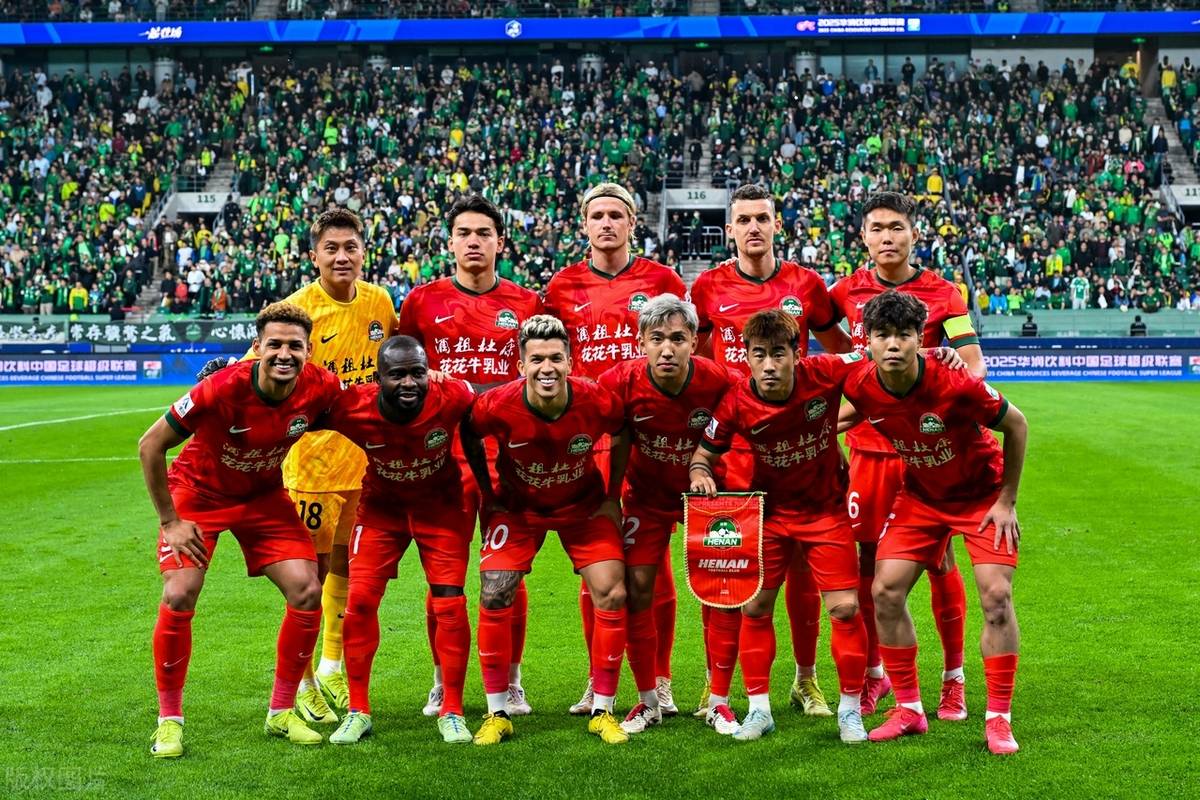 圣埃蒂安队在主场战胜强敌,信心大增的简单介绍 圣埃蒂安队在主场战胜强敌,信心大增的简单介绍