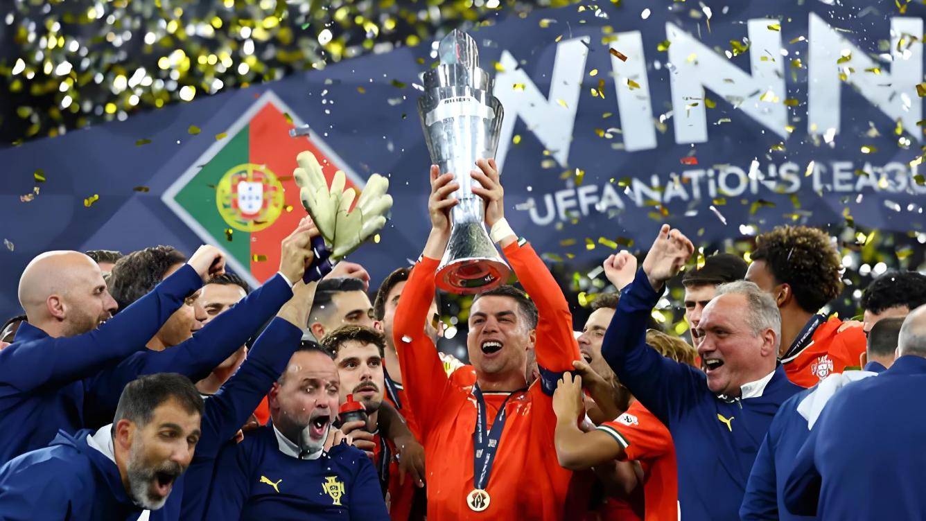 葡萄牙女足队以实力征服赛场，赢得掌声