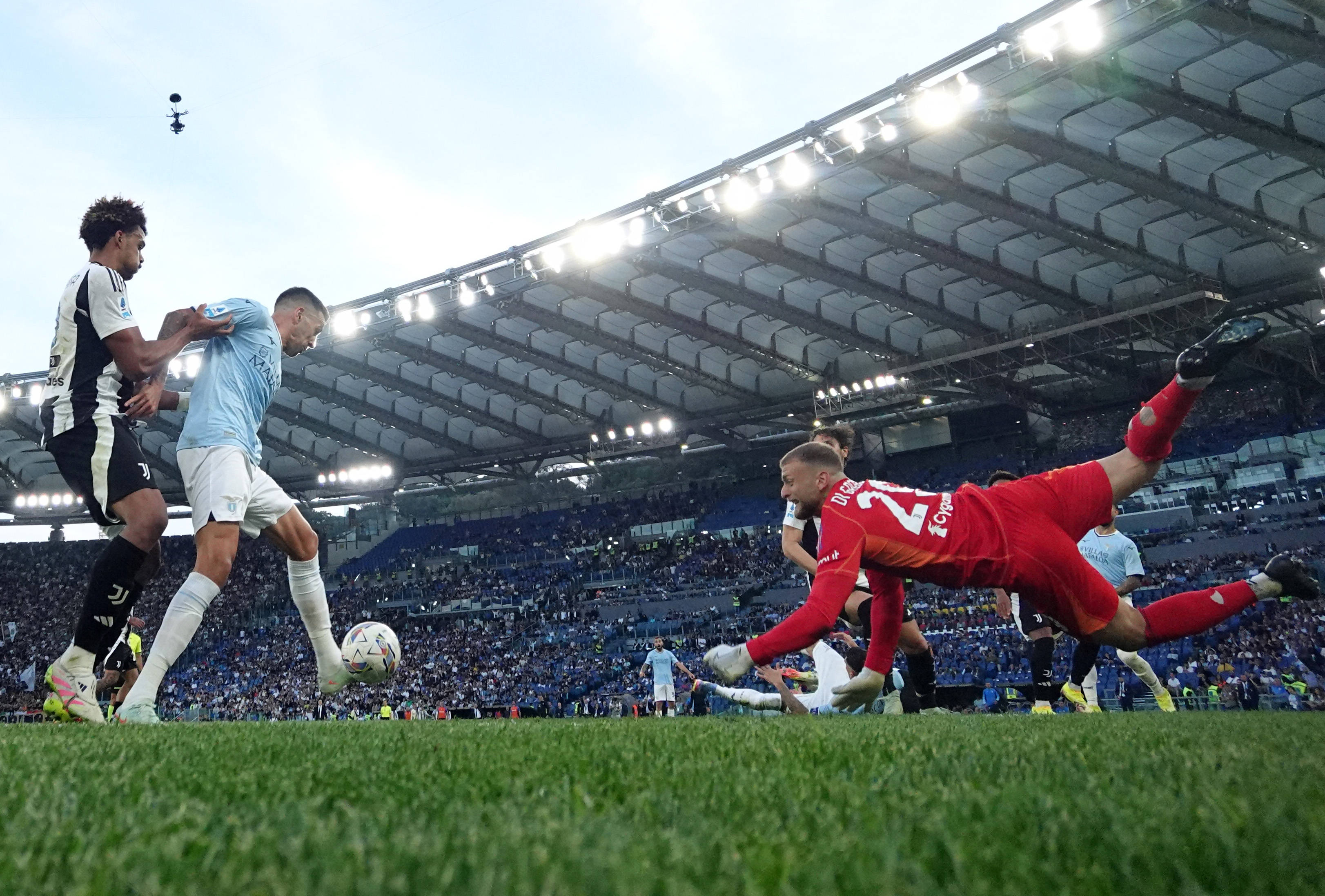 尤文图斯在意甲联赛中5-0大胜切沃的简单介绍