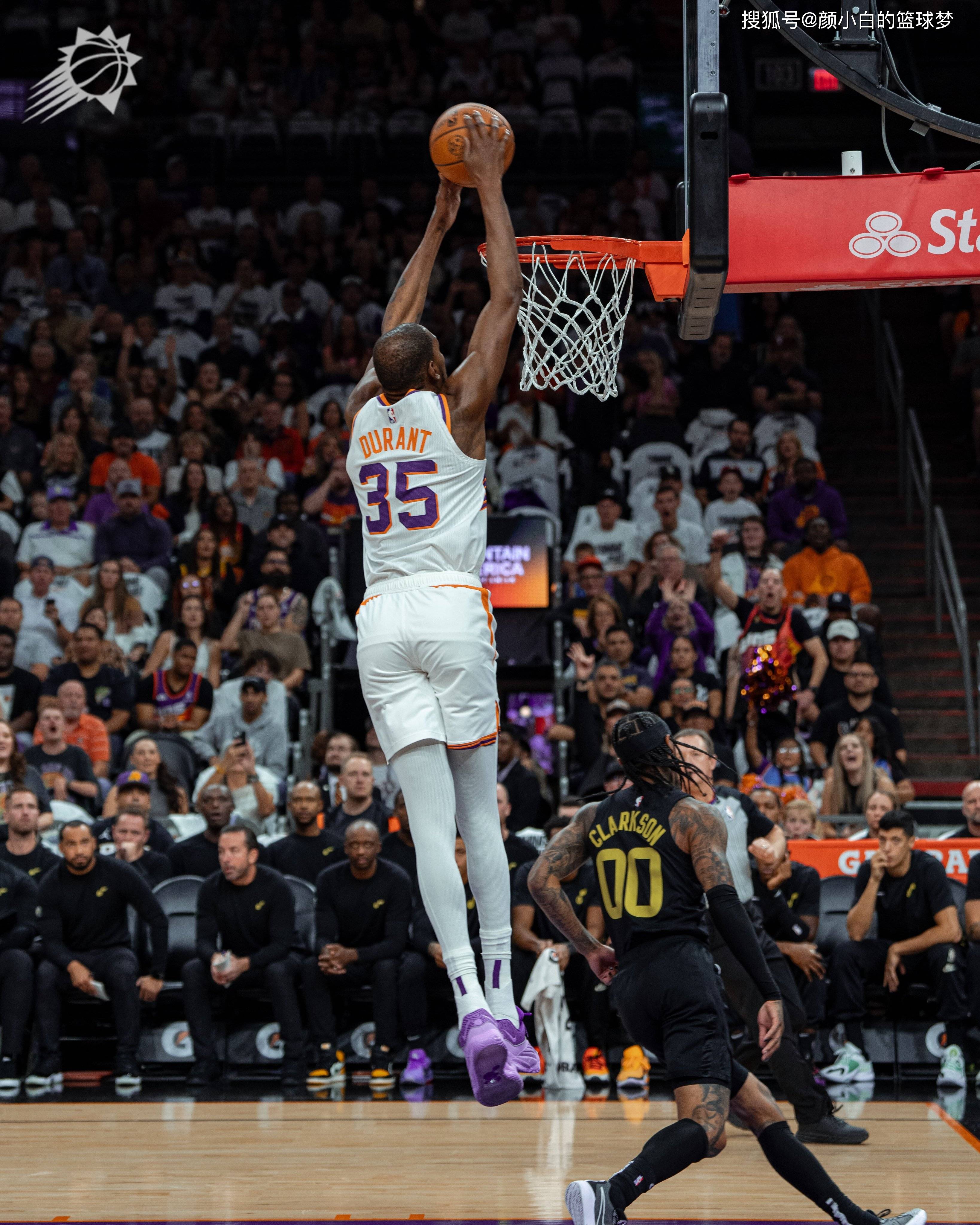 太阳客场大胜爵士继续领跑 太阳客场大胜爵士继续领跑