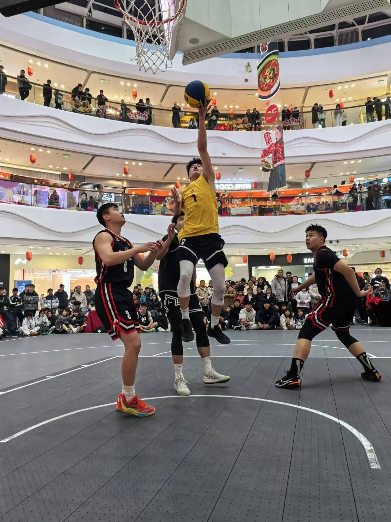 顶级篮球联赛的精彩对决即将揭开序幕 顶级篮球联赛的精彩对决即将揭开序幕