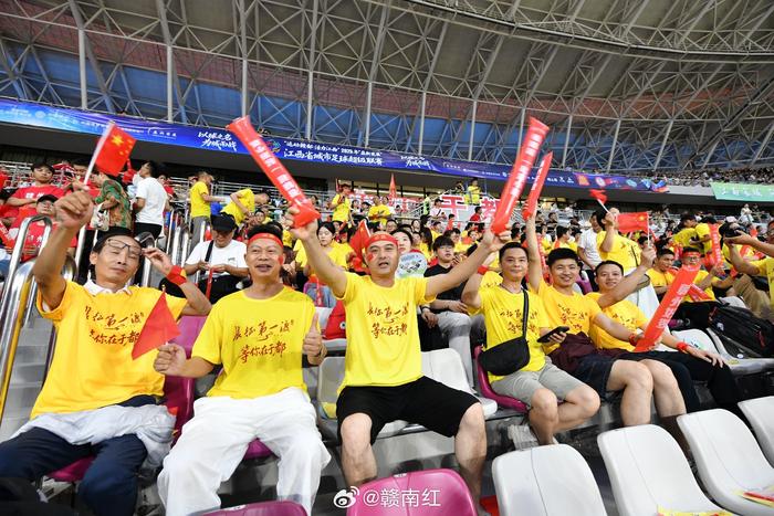 关于国际大赛启幕,球迷热情高涨的信息 关于国际大赛启幕,球迷热情高涨的信息