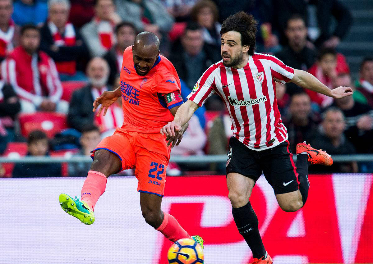 包含毕尔巴鄂竞技队表现不俗，取得积分的词条